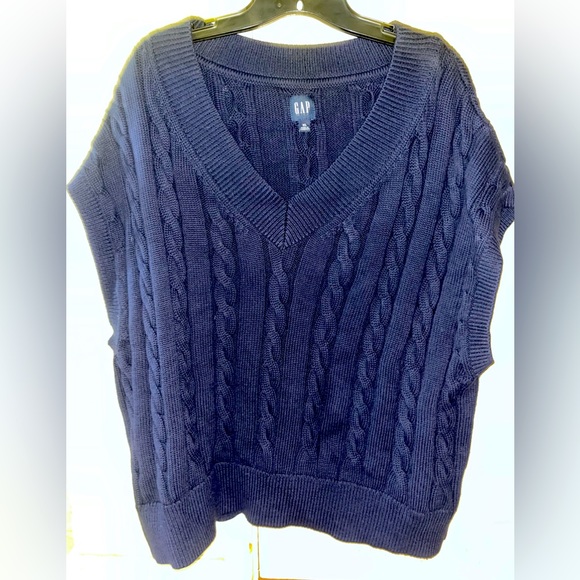 GAP Sweaters - GAP Sweater Vest
